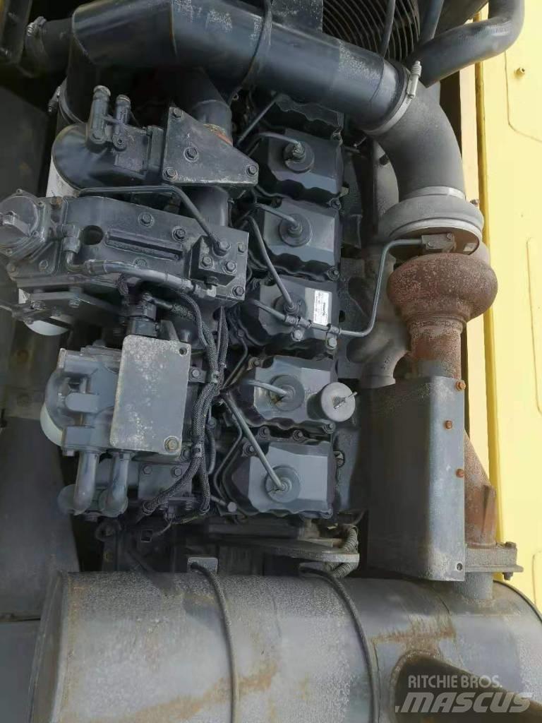 Komatsu PC 400-7 حفارات زحافة
