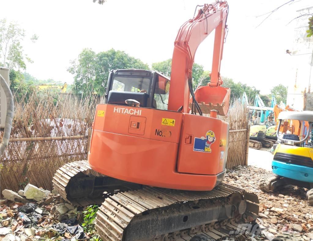 Hitachi ZX75US-3 حفارات وسط 7 طن - 12 طن