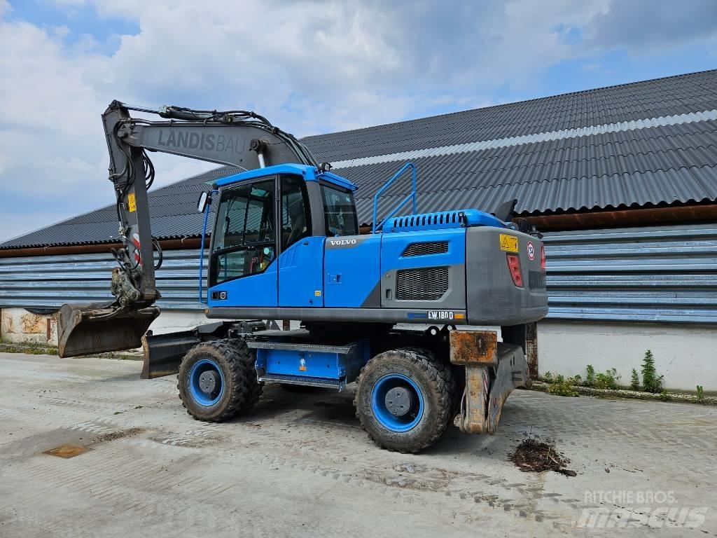 Volvo EW 180 D حفارات بعجل