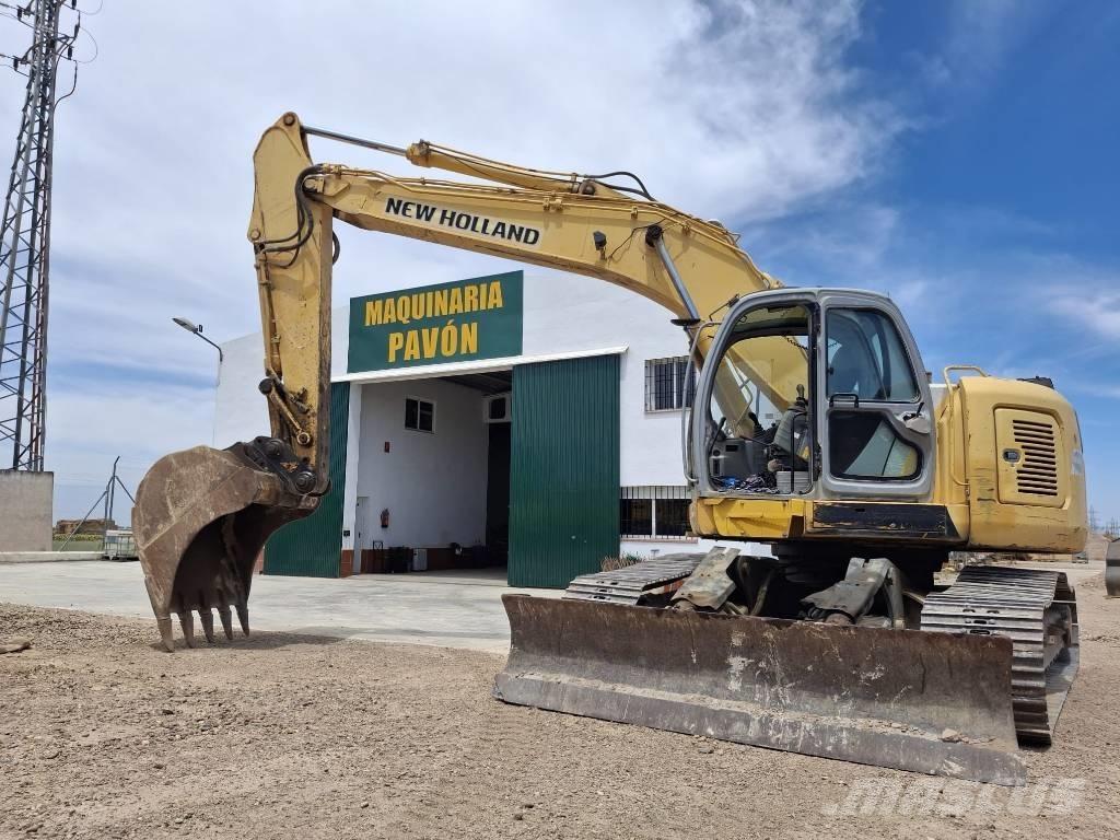 New Holland E 235 SR حفارات زحافة