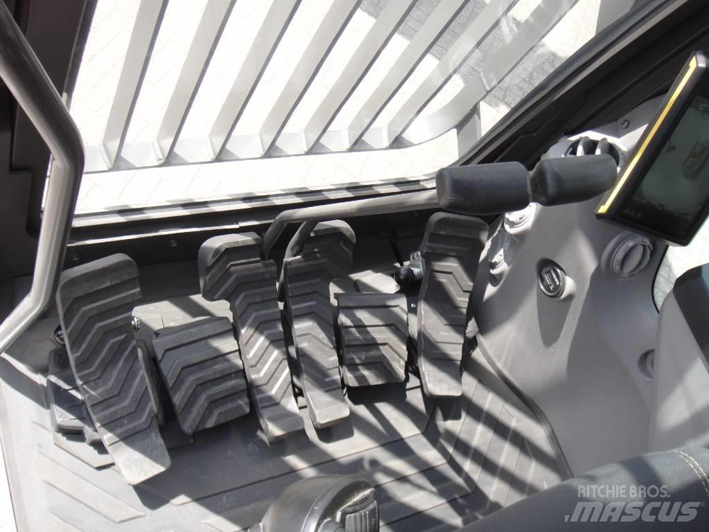 Volvo EC 250 EL حفارات زحافة