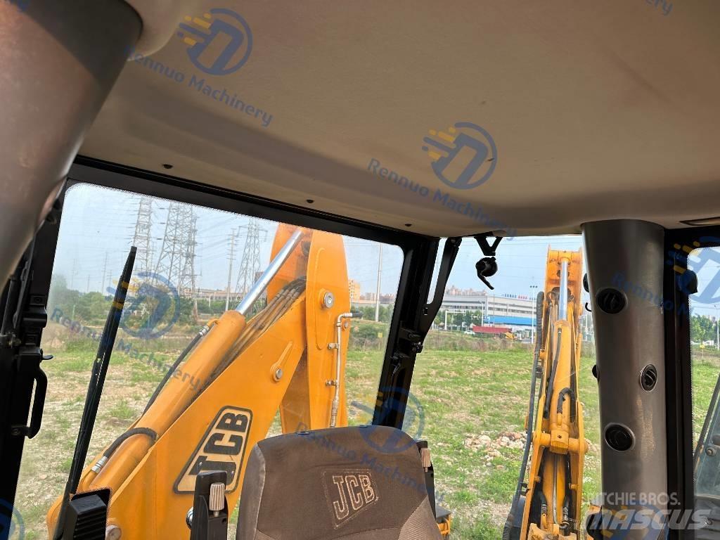 JCB 4 CX لوادر ذات جرافات عكسية