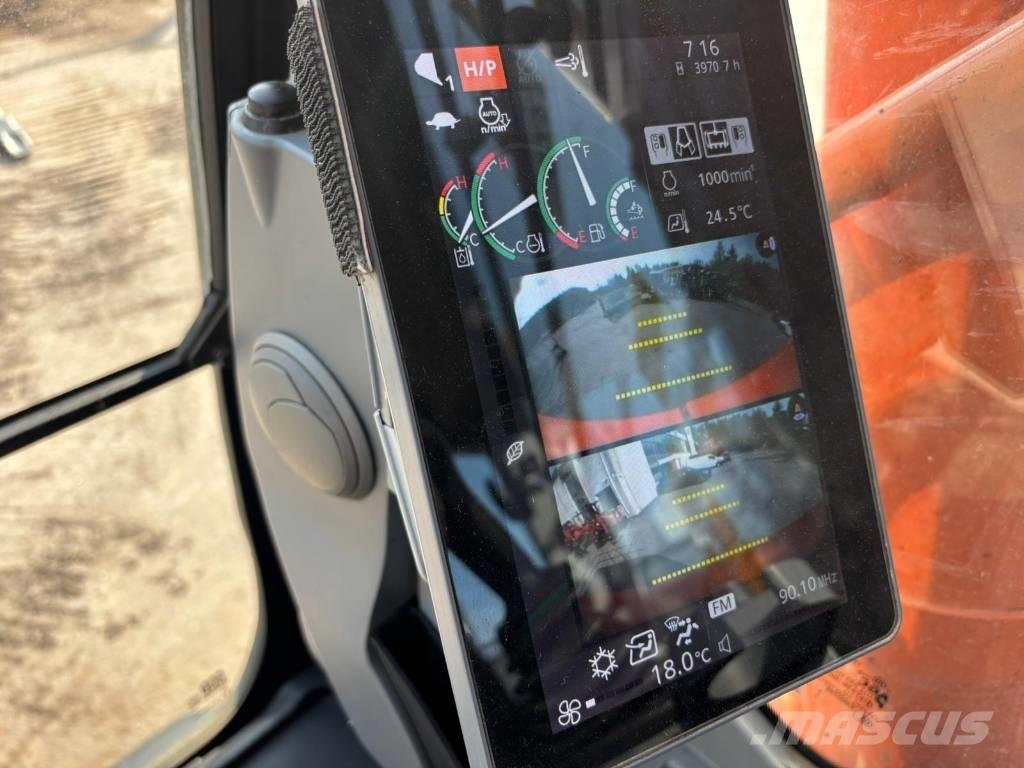 Hitachi ZX 300 LC-7 حفارات زحافة