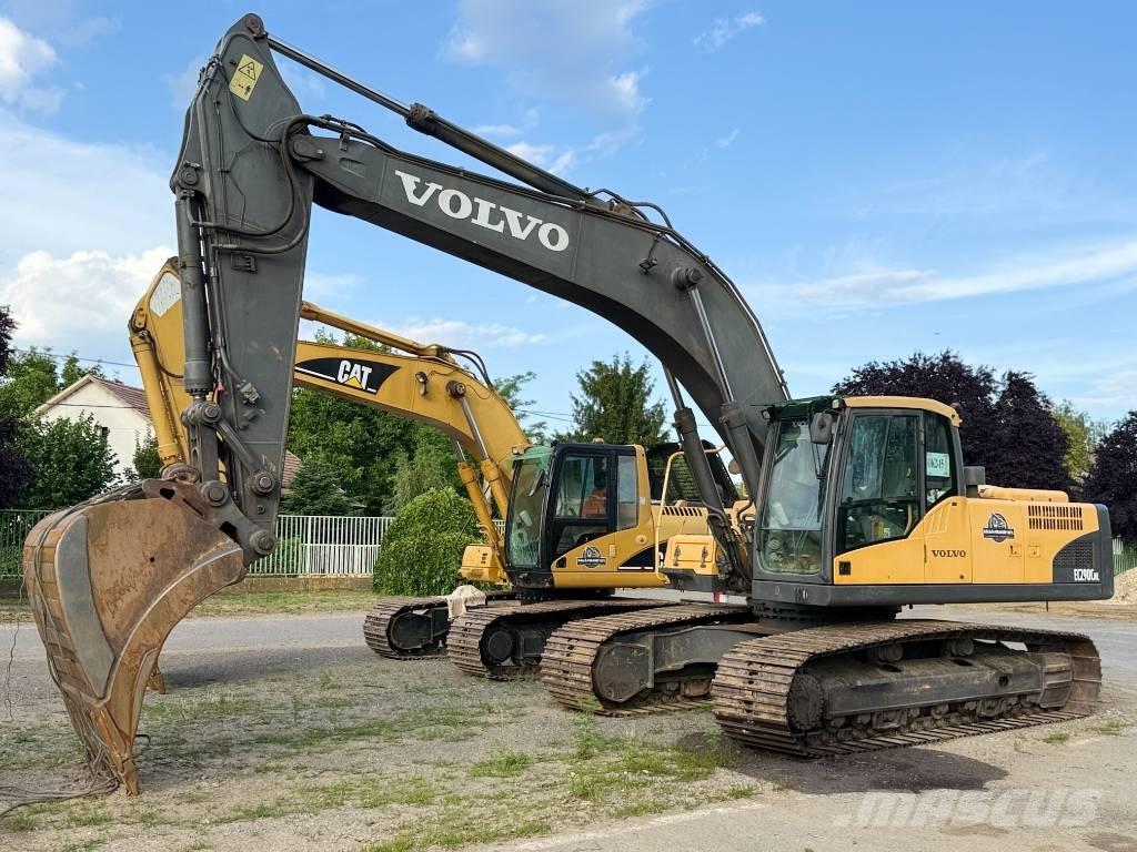 Volvo EC 290 B LC حفارات زحافة
