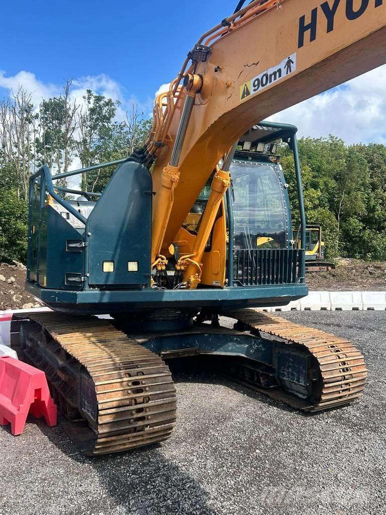 Hyundai 235 LCR-9 حصادات