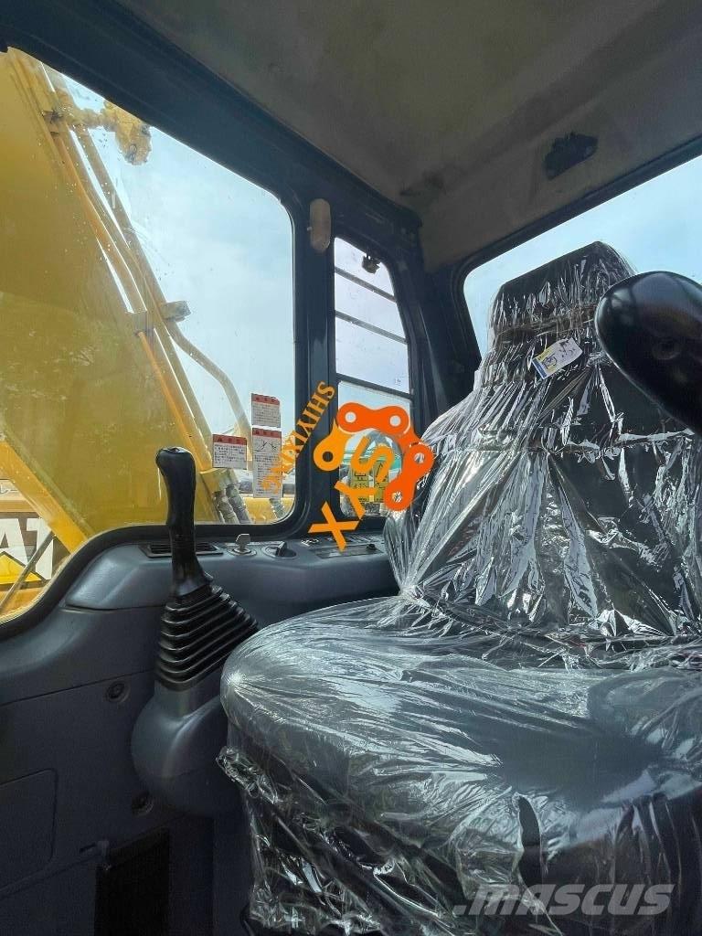Komatsu PC 120 حفارات زحافة