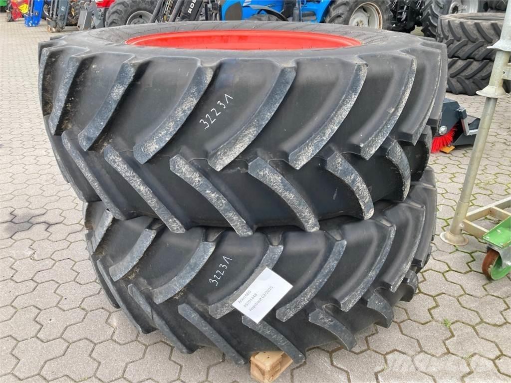 Mitas 2x 650/65R42 ملحقات أخرى للجرارات