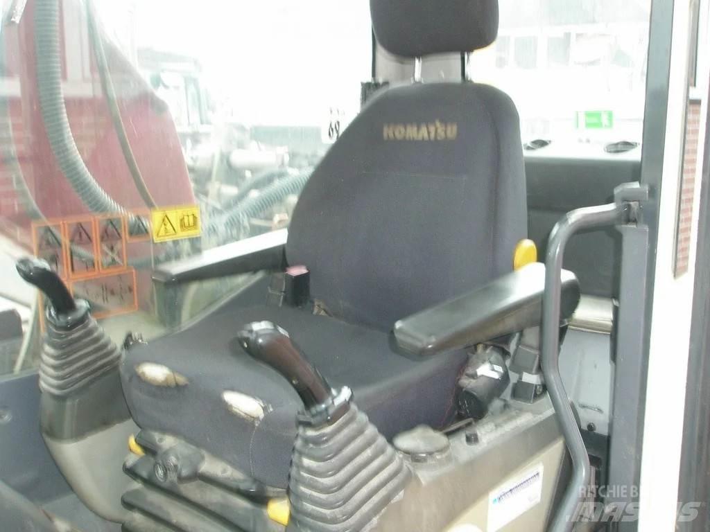 Komatsu PC 210LC-8 حفارات زحافة