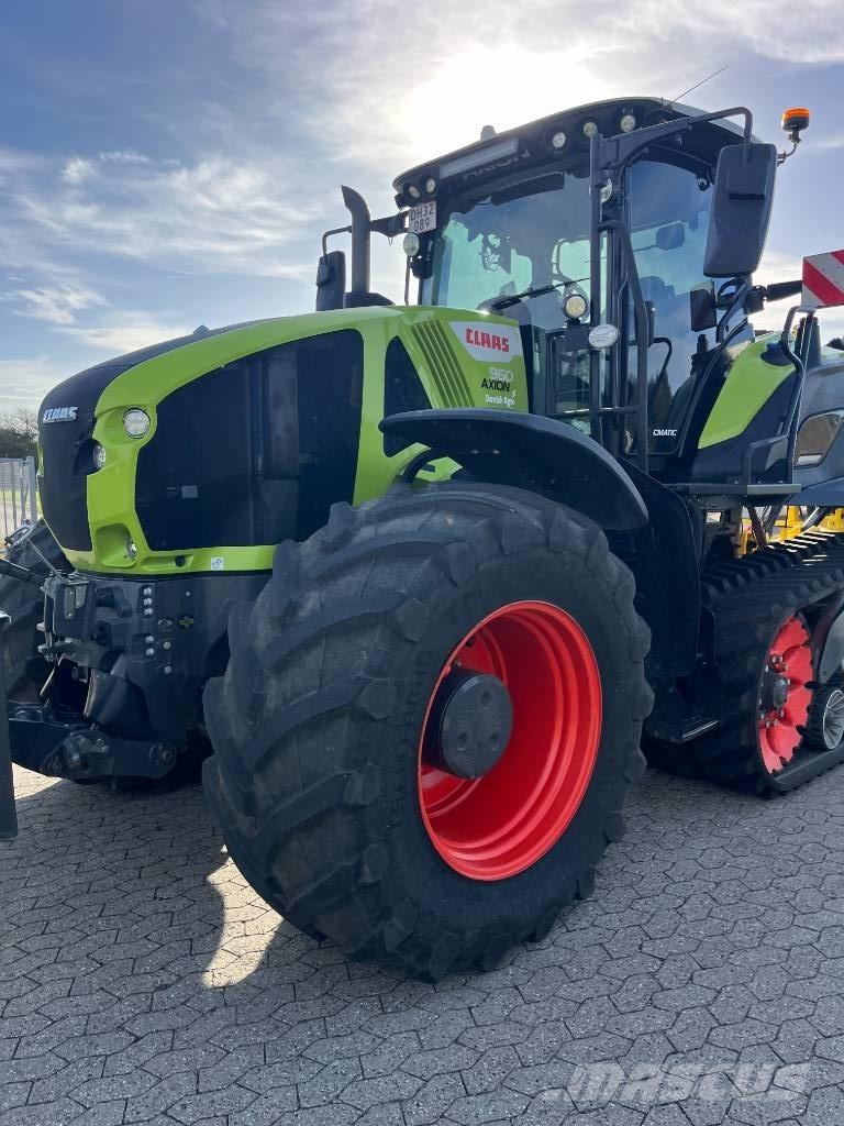 CLAAS AXION 960TT الجرارات