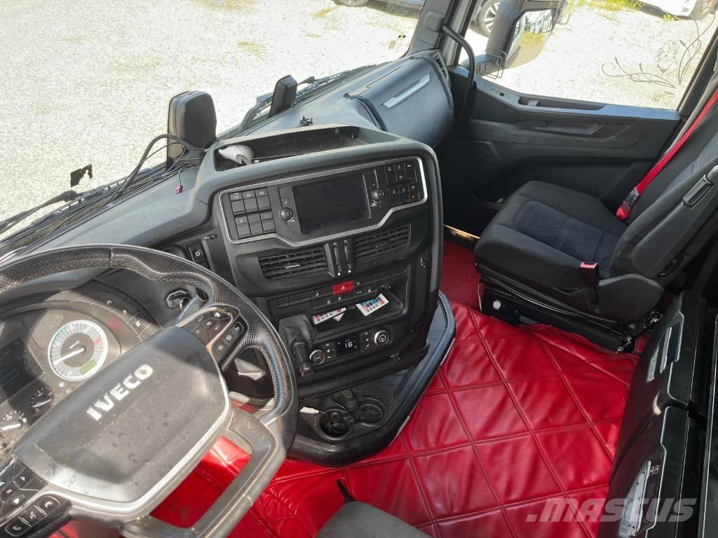 Iveco S-Way 570 وحدات الجر