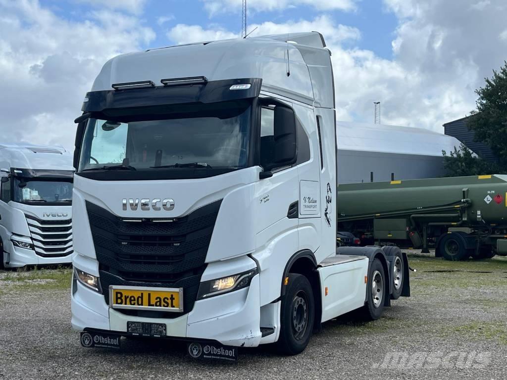 Iveco S-Way 570 وحدات الجر