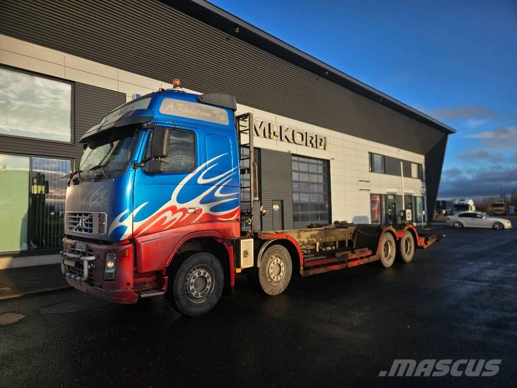 Volvo FH12 8x4 شاحنات نقل آلة الغابات