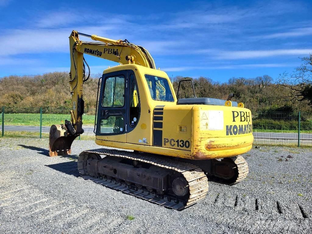 Komatsu PC 130-6K حفارات زحافة