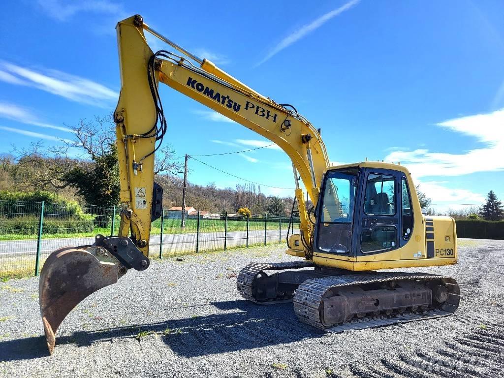 Komatsu PC 130-6K حفارات زحافة