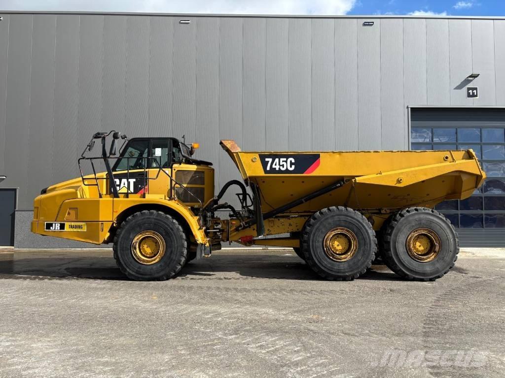 CAT 745 C ساحبات مفصلية