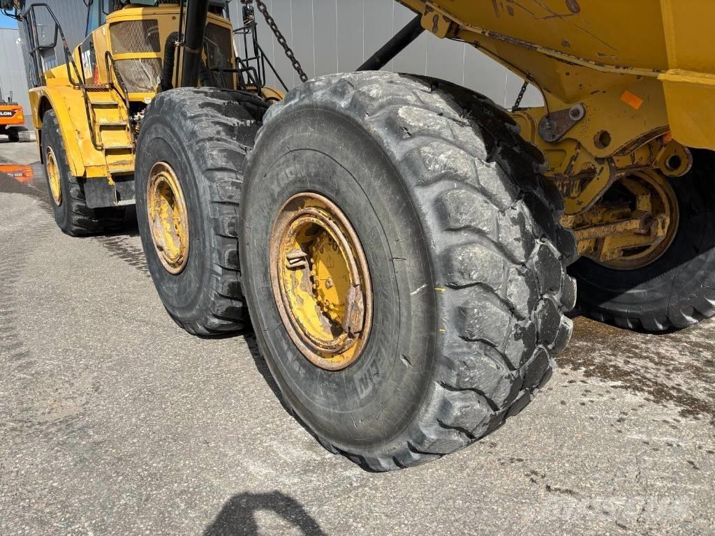 CAT 745 C ساحبات مفصلية