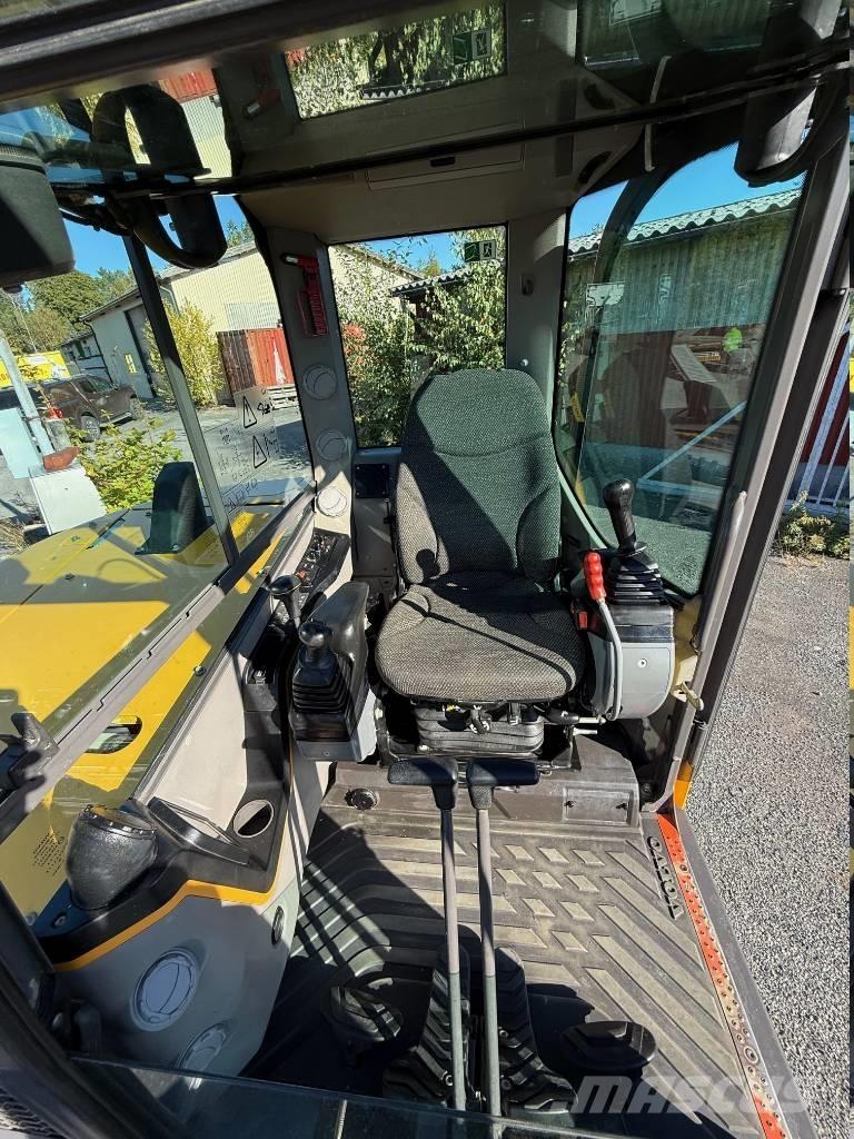 Volvo ECR 88 D حفارات وسط 7 طن - 12 طن