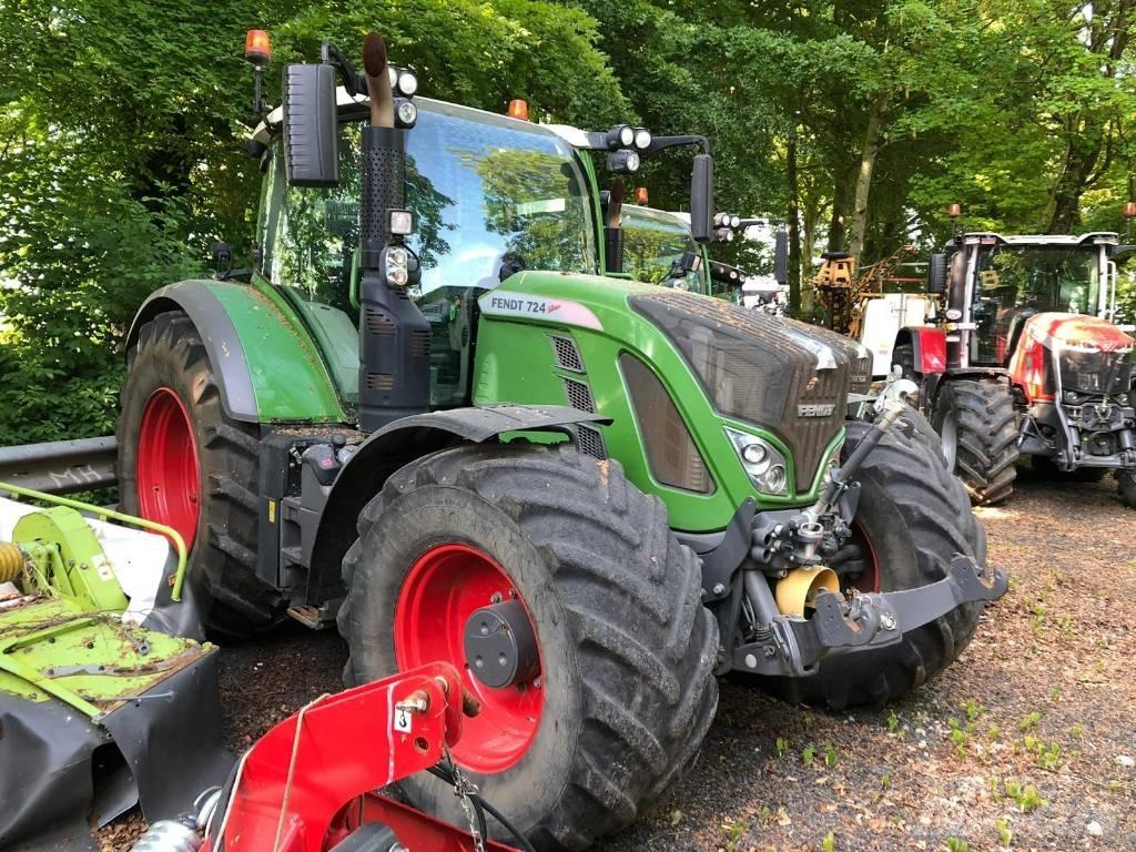 Fendt 724 Profi Plus الجرارات