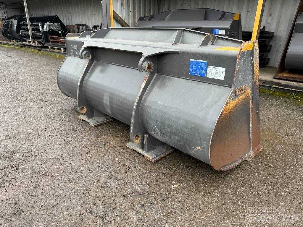 Volvo 1.6m Bucket دلاء