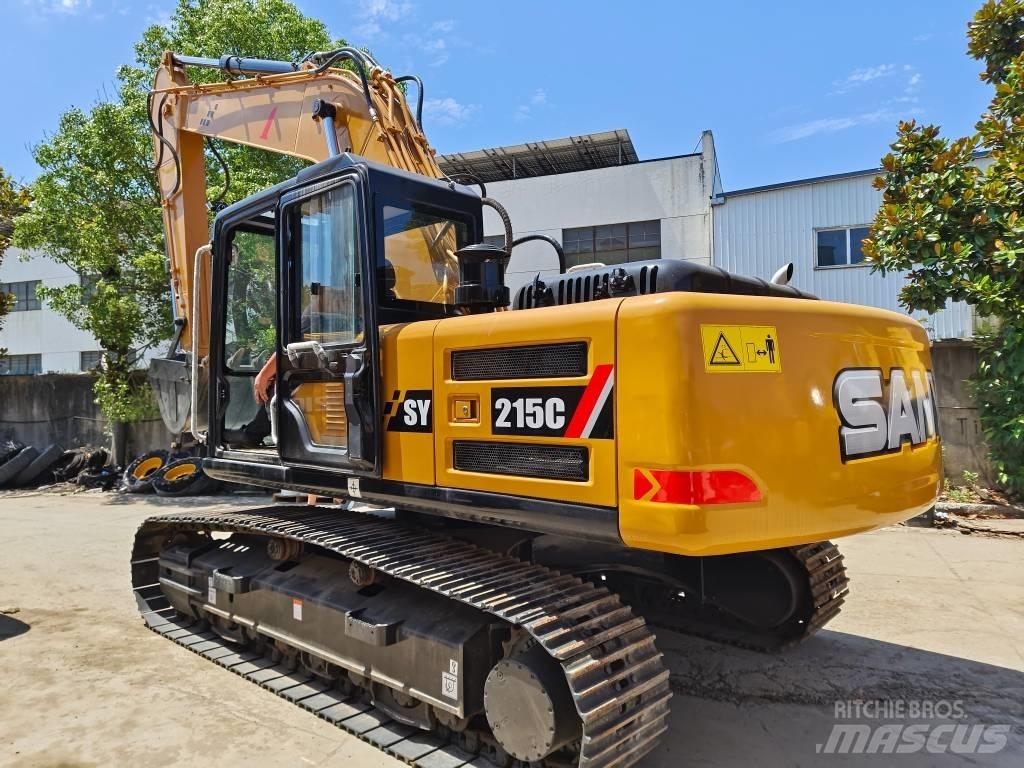 Sany SY 215 C حفارات زحافة
