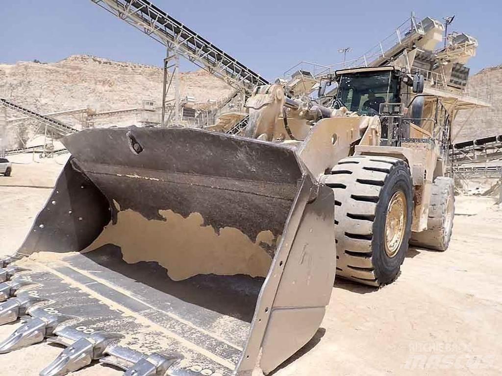 CAT 988K لوادر بعجل