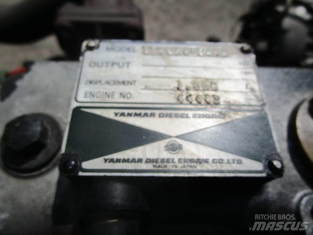 Ammann AV 16 E مداحل ثنائية الاسطوانة