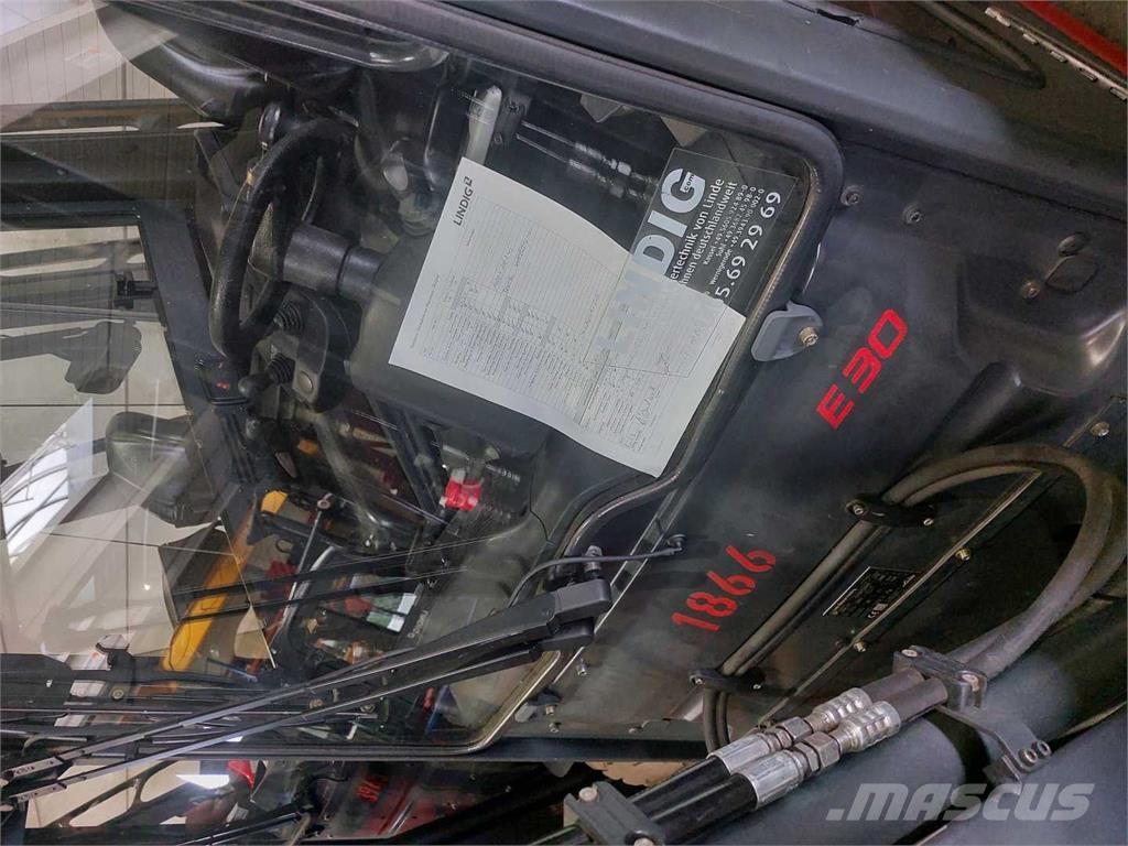 Linde E30L شاحنات ذات رافعات شوكية تعمل بالكهرباء