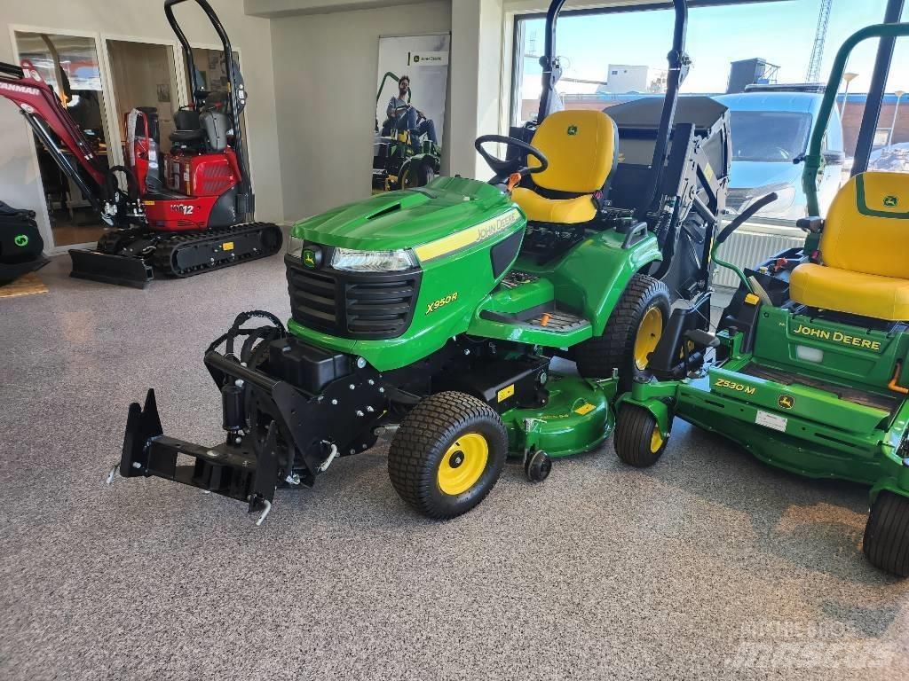 John Deere 950R ركوب الحشائش