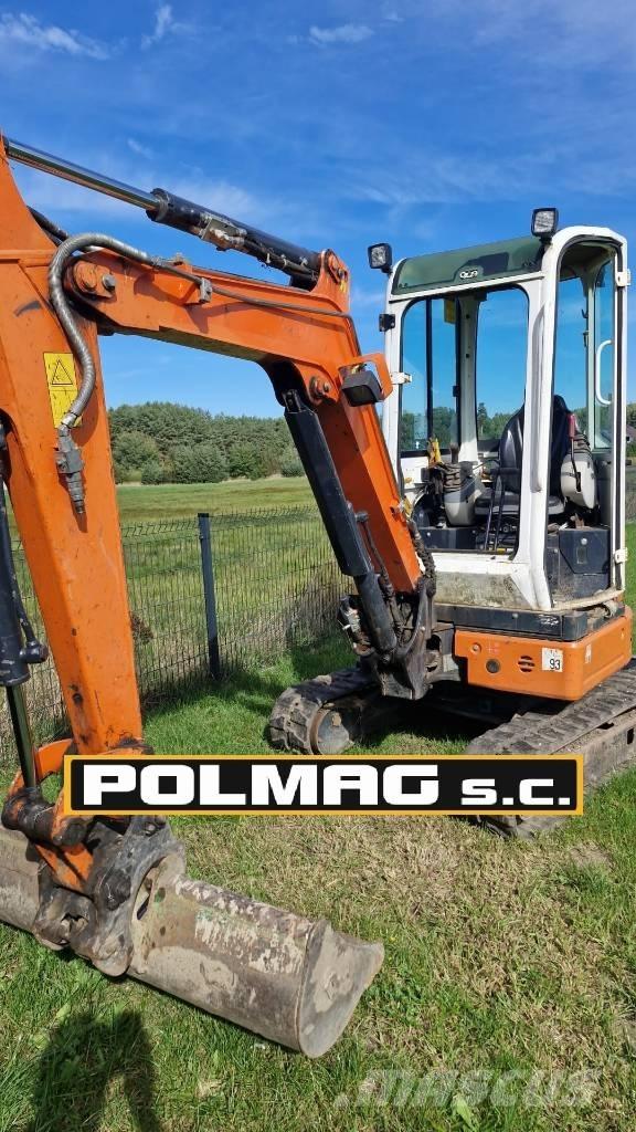 Hitachi ZX 26 حفارات صغيرة أقل من 7 طن (حفارات صغيرة)