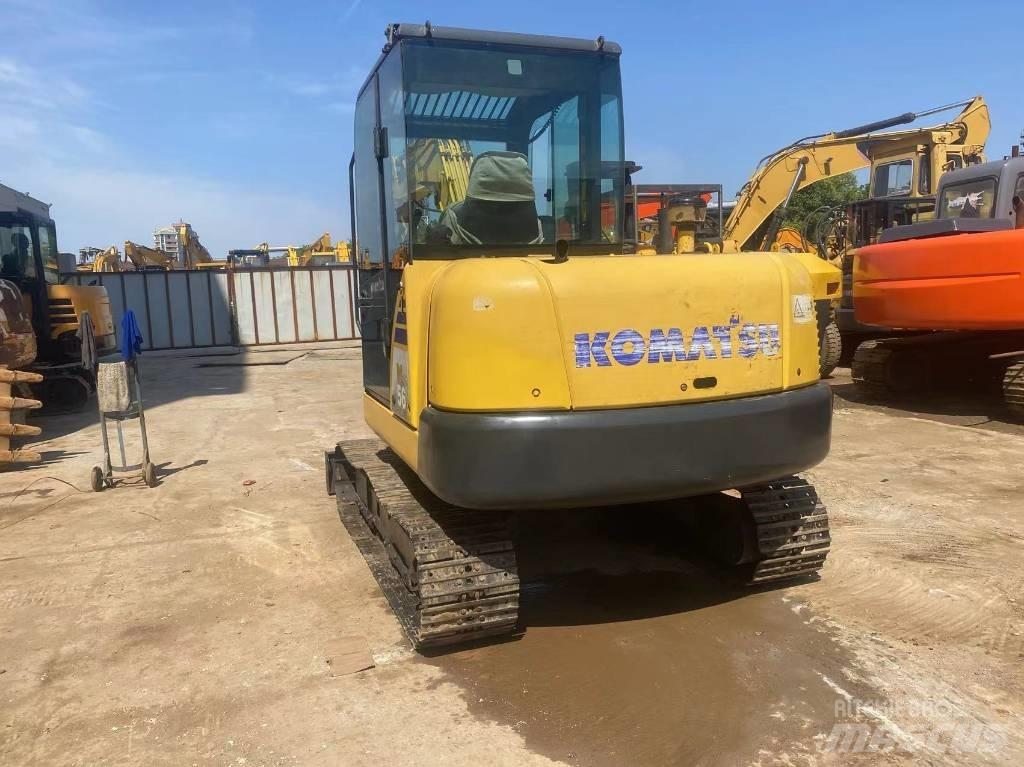 Komatsu PC56 حفارات زحافة