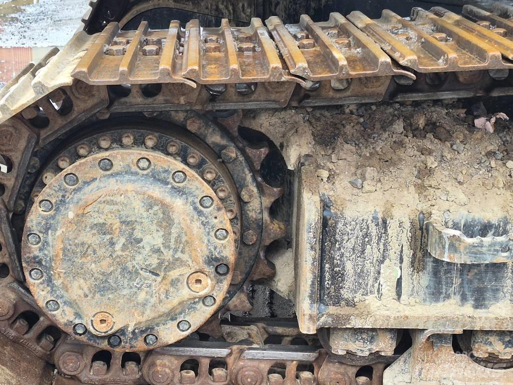 CAT 320 Next Gen حفارات زحافة