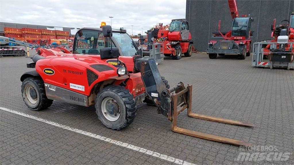 Manitou MT625T مناولات متداخلة