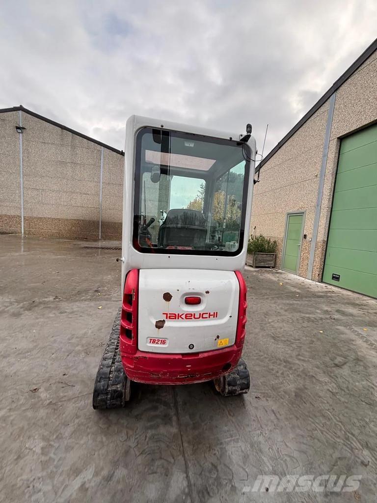 Takeuchi TB216 حفارات صغيرة أقل من 7 طن (حفارات صغيرة)