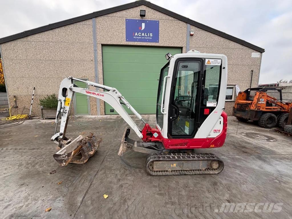 Takeuchi TB216 حفارات صغيرة أقل من 7 طن (حفارات صغيرة)