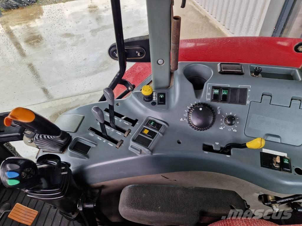 McCormick MC 95 الجرارات