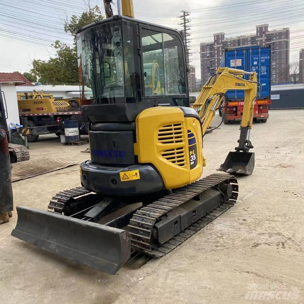 Komatsu PC 35 MR حفارات صغيرة أقل من 7 طن (حفارات صغيرة)