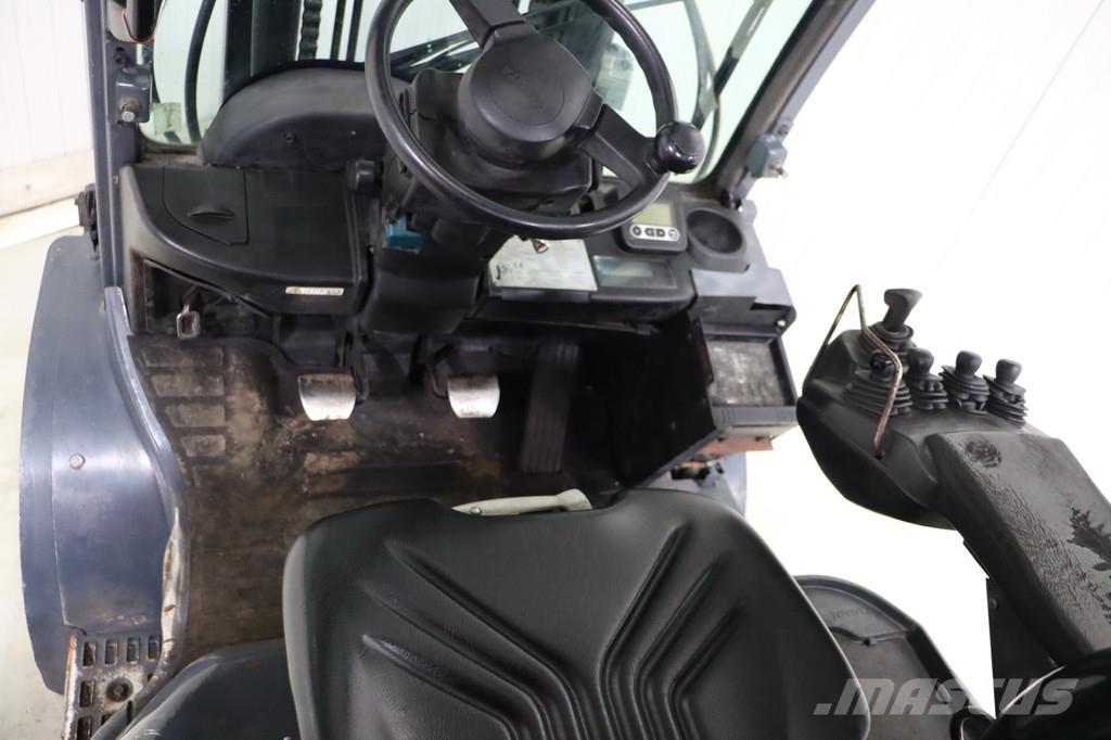 Toyota 52-8FDJF35 شاحنات الديزل