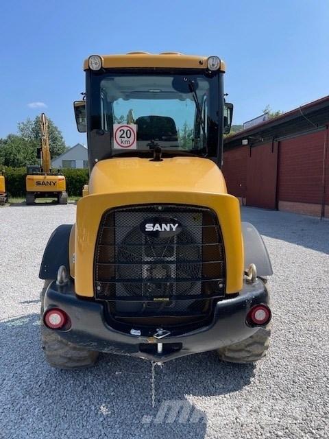 Sany SW 105 لوادر بعجل