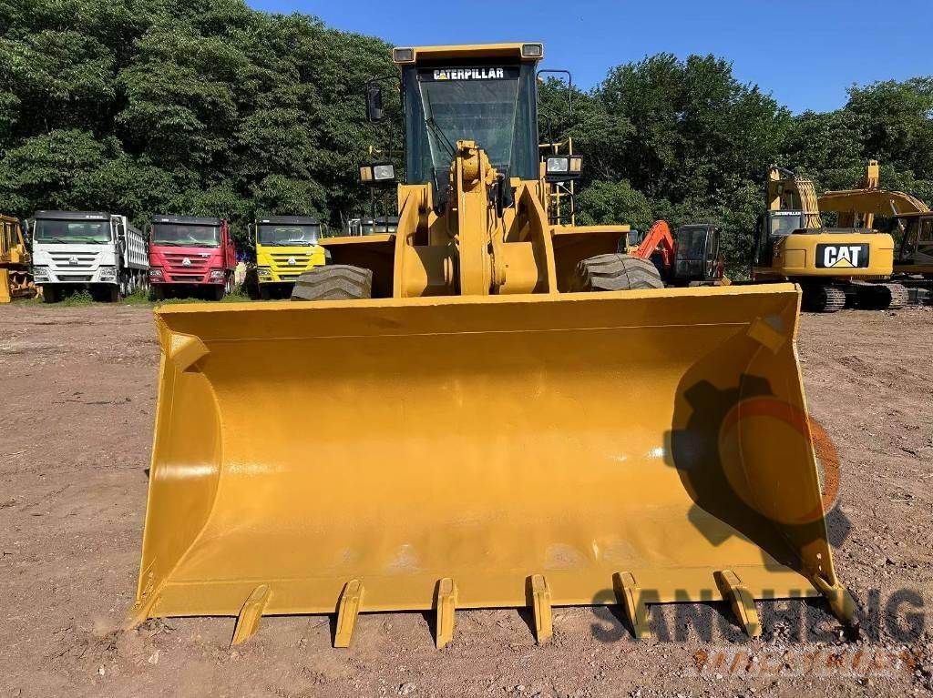CAT 950 G لوادر بعجل