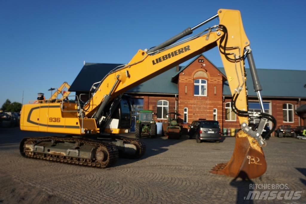 Liebherr R 936 N LC حفارات زحافة