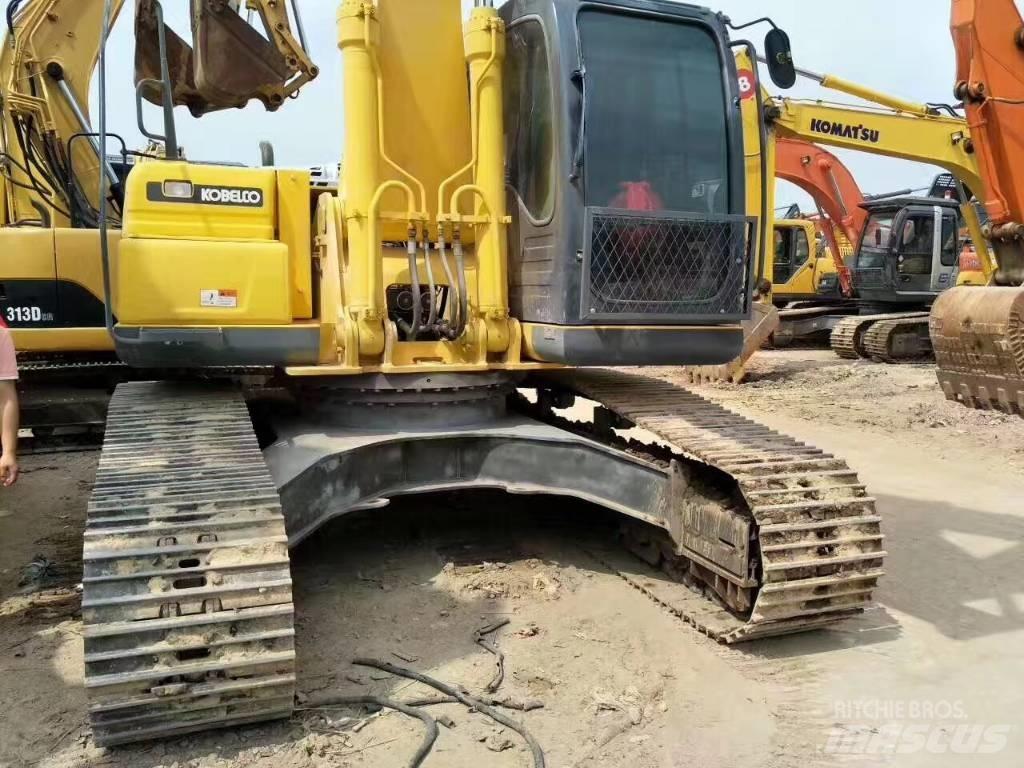 Kobelco SK 250 حفارات زحافة