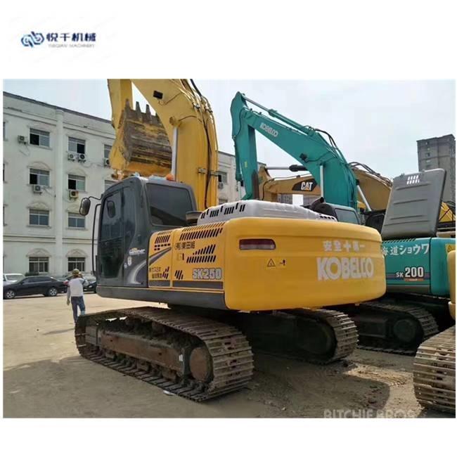 Kobelco SK 250 حفارات زحافة