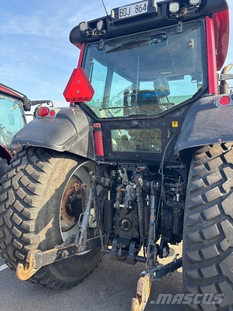Valtra 191 HITECH الجرارات