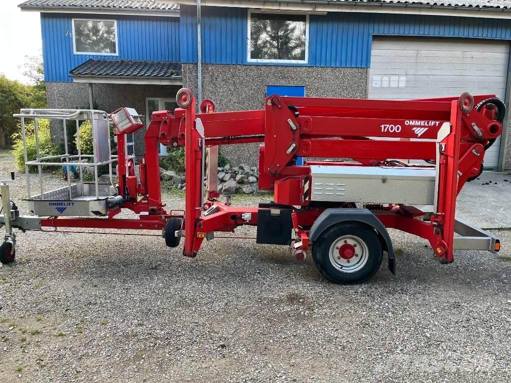 Omme 1700 EBXD المنصات الهوائية المثبتة على مقطورة