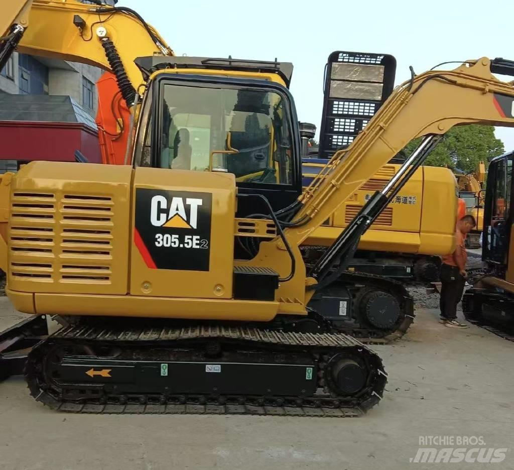 CAT 305.5 حفارات صغيرة أقل من 7 طن (حفارات صغيرة)