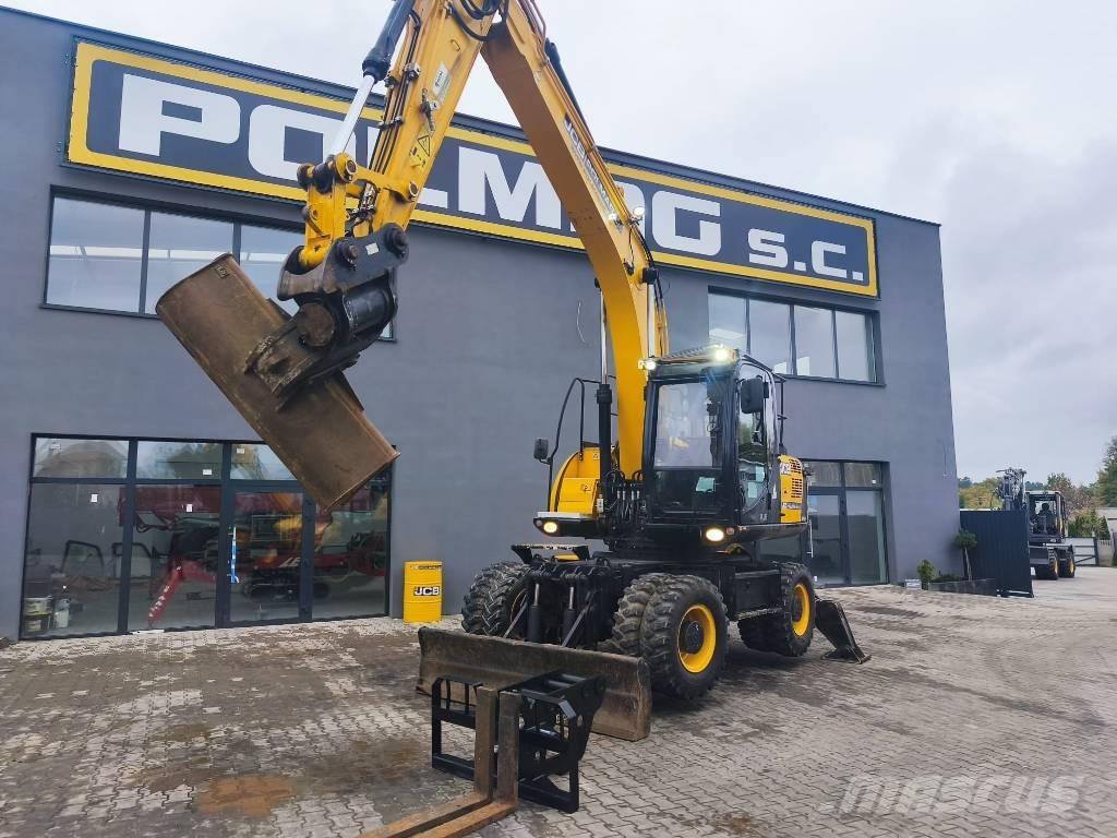 JCB JS 160 W حفارات بعجل