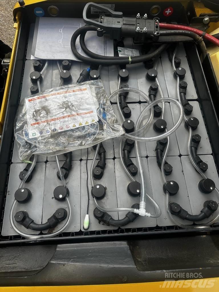 Yale ERP 20 VT شاحنات ذات رافعات شوكية تعمل بالكهرباء
