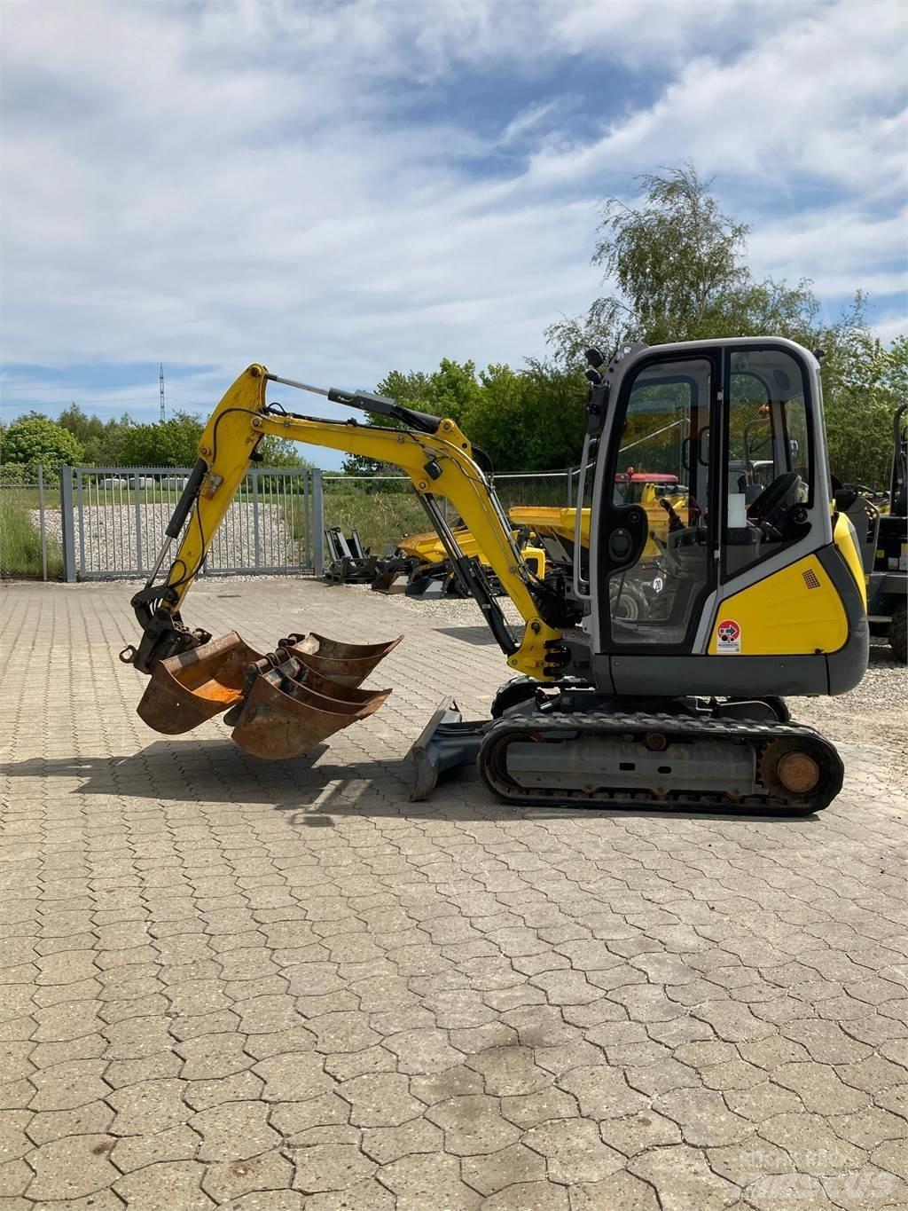 Wacker Neuson ET24 حفارات صغيرة أقل من 7 طن (حفارات صغيرة)