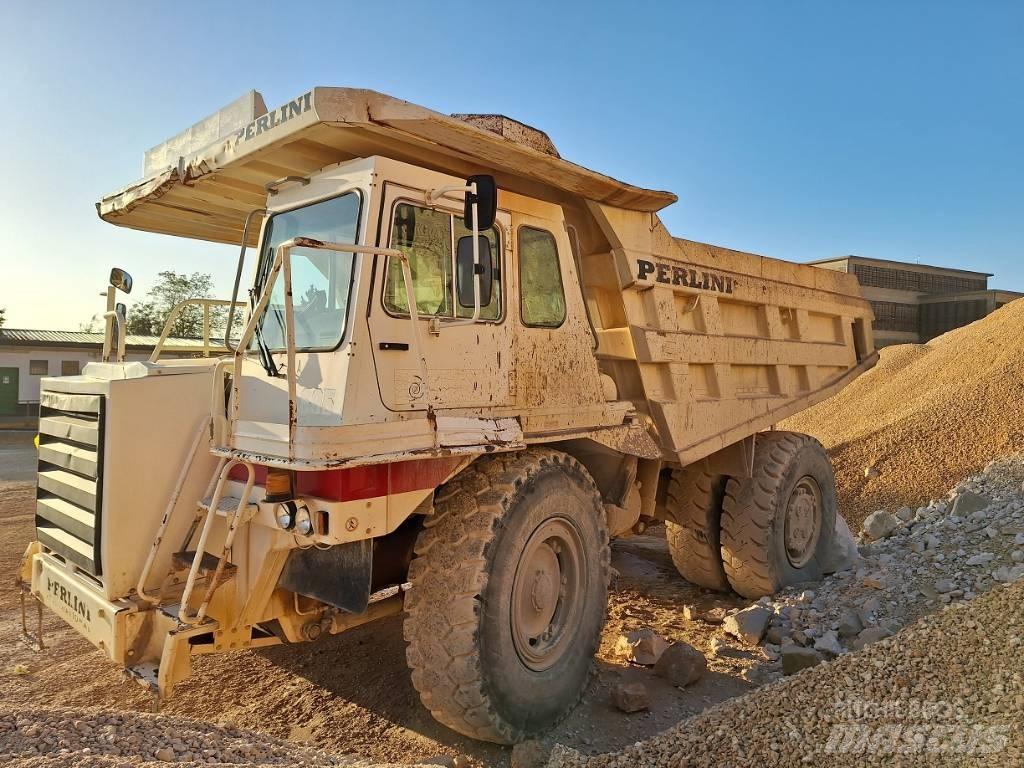 Perlini DP-605 شاحنات المخلفات الصلبة