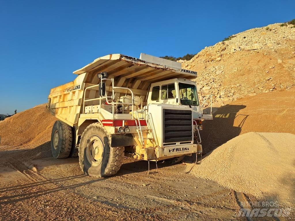 Perlini DP-605 شاحنات المخلفات الصلبة